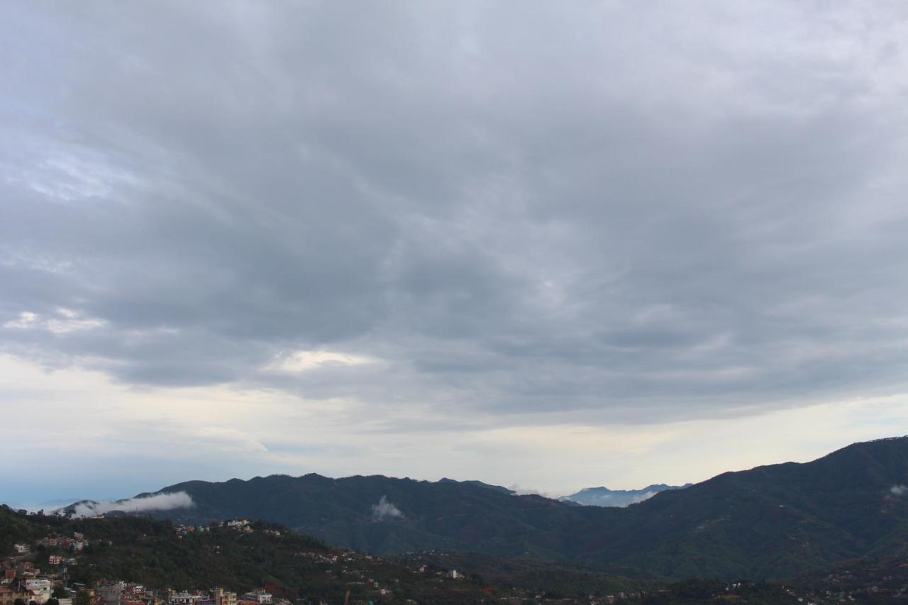 Universal Hotel & Lodge - Gorkha Exterior photo